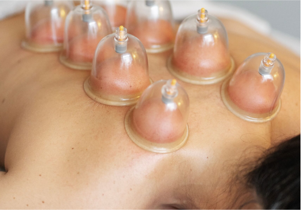 Massage med cupping 45 minutter